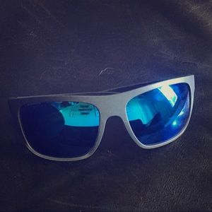 Costa Broadbill sunglasses